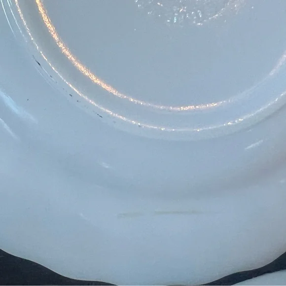 🐳 Vintage Anchor Hocking Fire King Dinnerware Dessert Plates Milk Glass - Picture 5 of 8